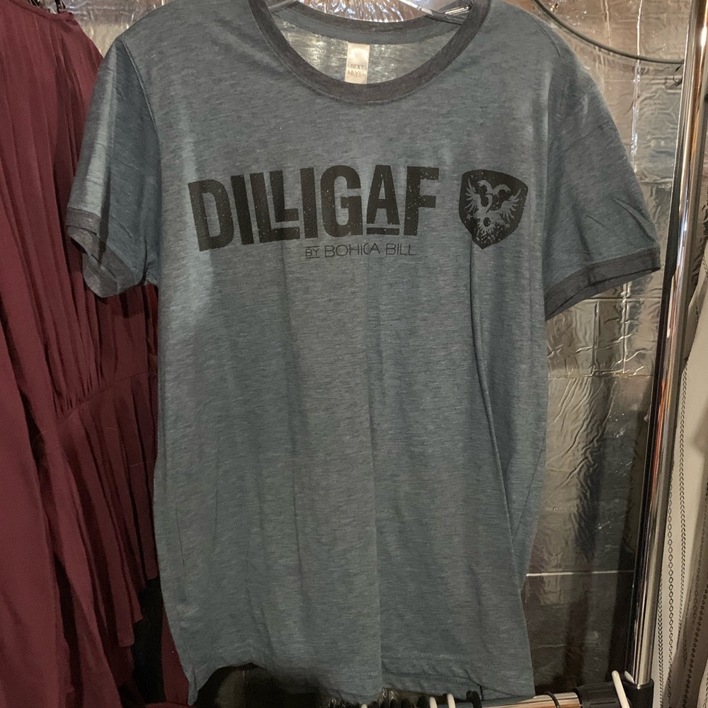 Diligaf men’s navy t shirt size medium